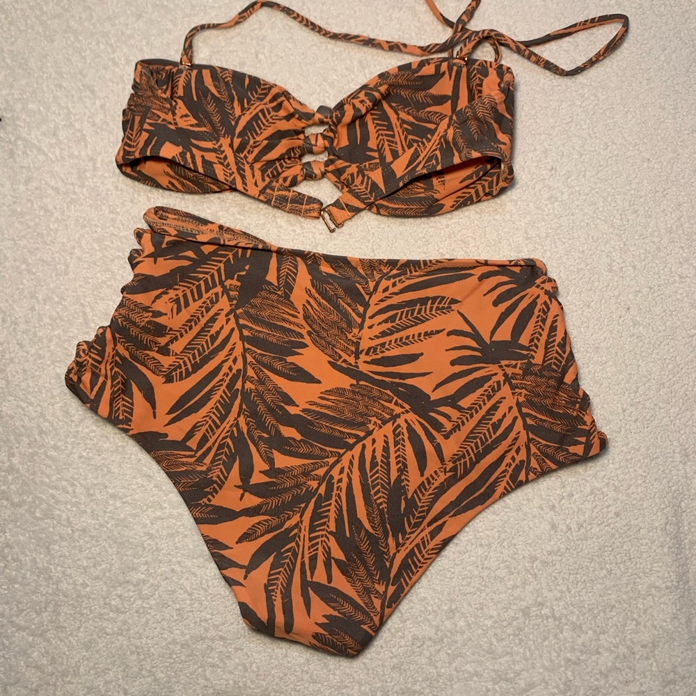 Tropical Leaf Print Bikini Set